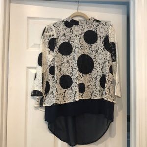 Polka dot lace hi-lo Anthropologie top. Sz M.